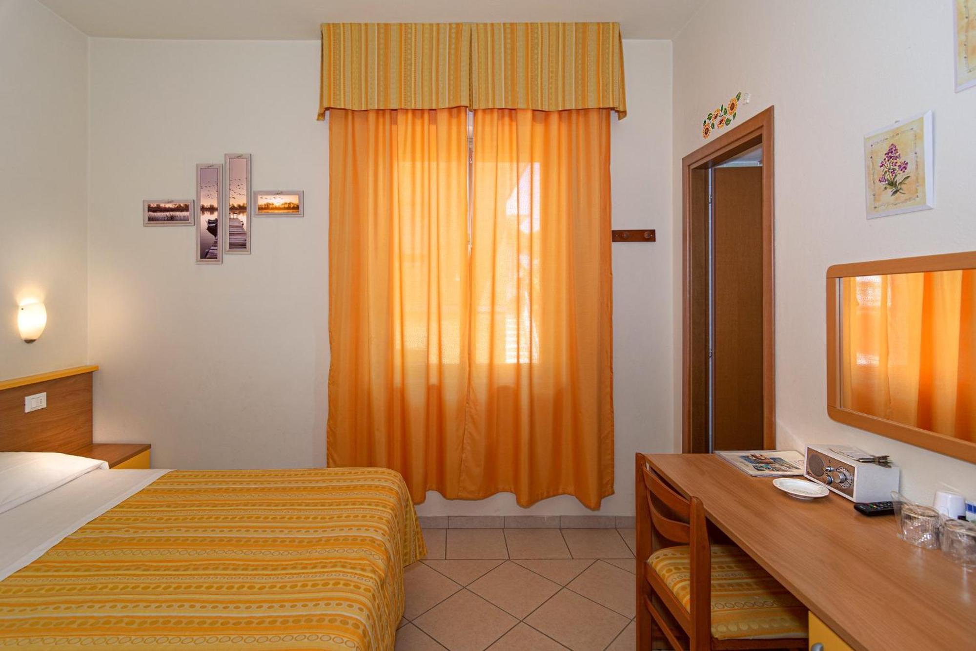 Hotel Mariani Lido di Camaiore Eksteriør bilde