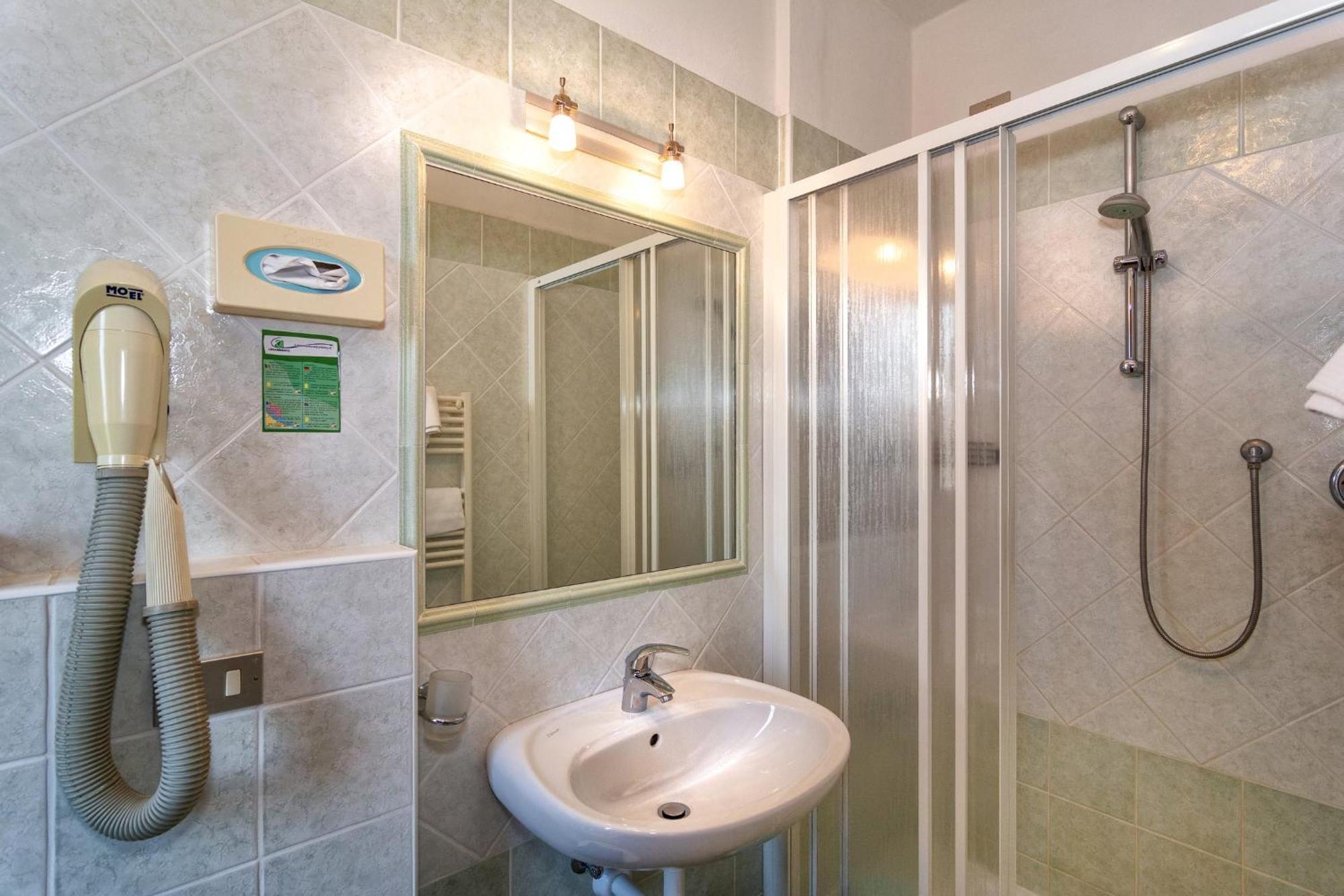 Hotel Mariani Lido di Camaiore Eksteriør bilde